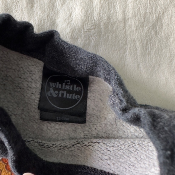 Whistle and flute leaves pullover - Picture 4 of 5